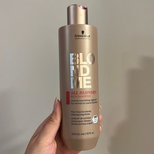 Schwarzkopf Professional BLONDME All Blondes Rich Shampoo 10.14 oz